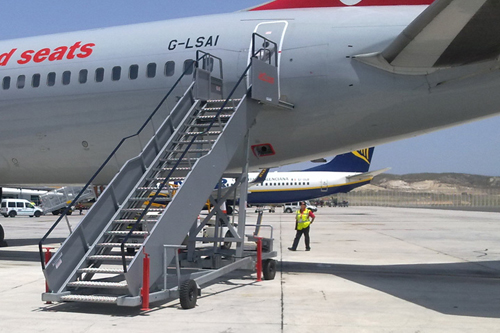 passenger-boarding-stairs